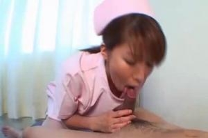 Скриншот к У азиатки полный рот спермы